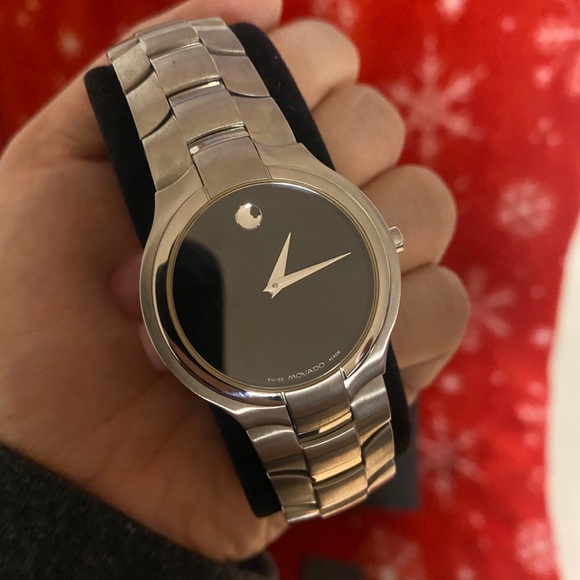 MOVADO Junior Sport Watch - Picture 6 of 7